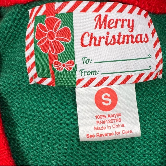 Christmas elf pullover v-neck sweater vest. - Picture 7 of 8